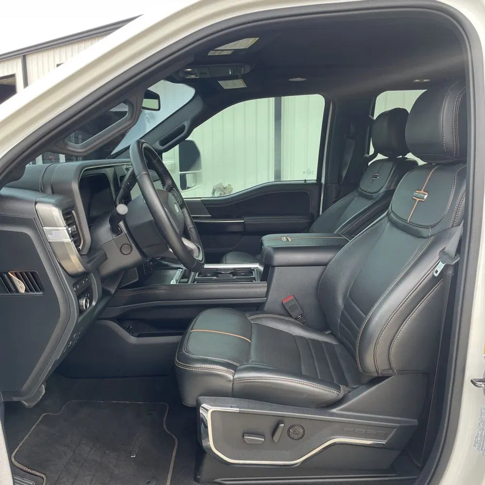 2023 Ford F-450 Super Duty Platinum