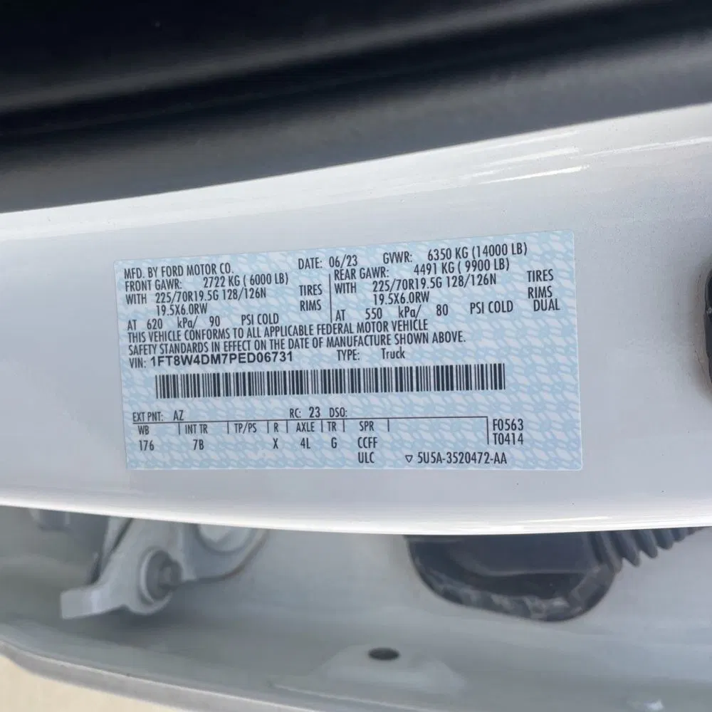 2023 Ford F-450 Super Duty Platinum