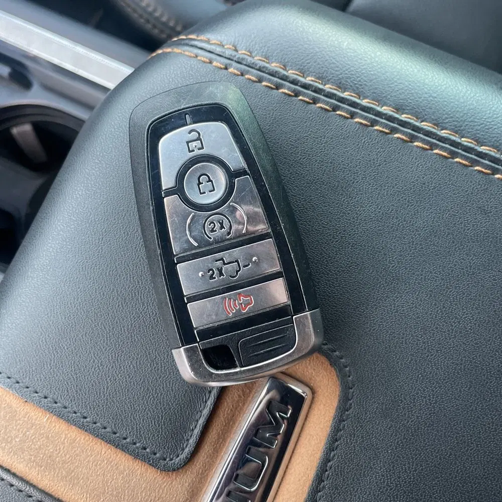 2023 Ford F-450 Super Duty Platinum