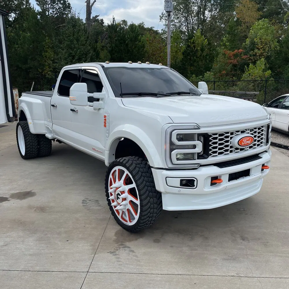 2023 Ford F-450 Super Duty Platinum