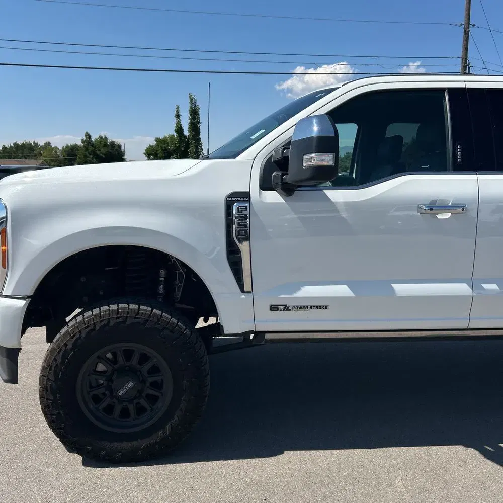 2023 Ford F350 S/D Platinum