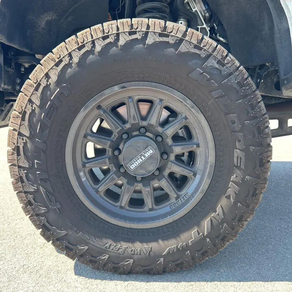 2023 Ford F350 S/D Platinum