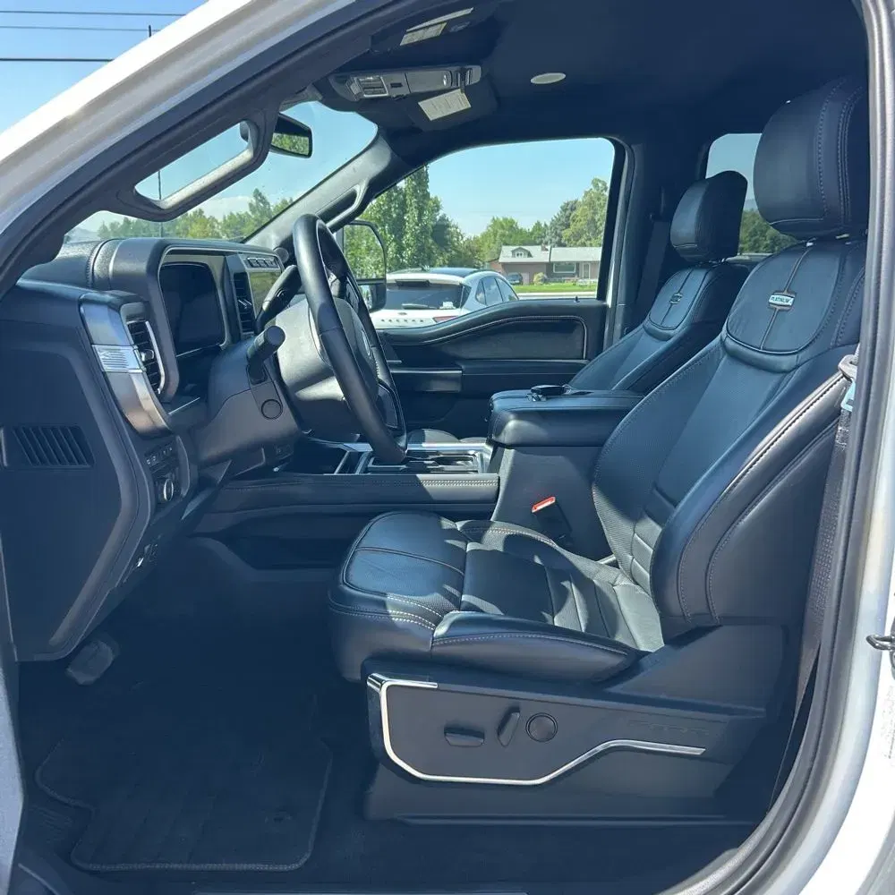 2023 Ford F350 S/D Platinum