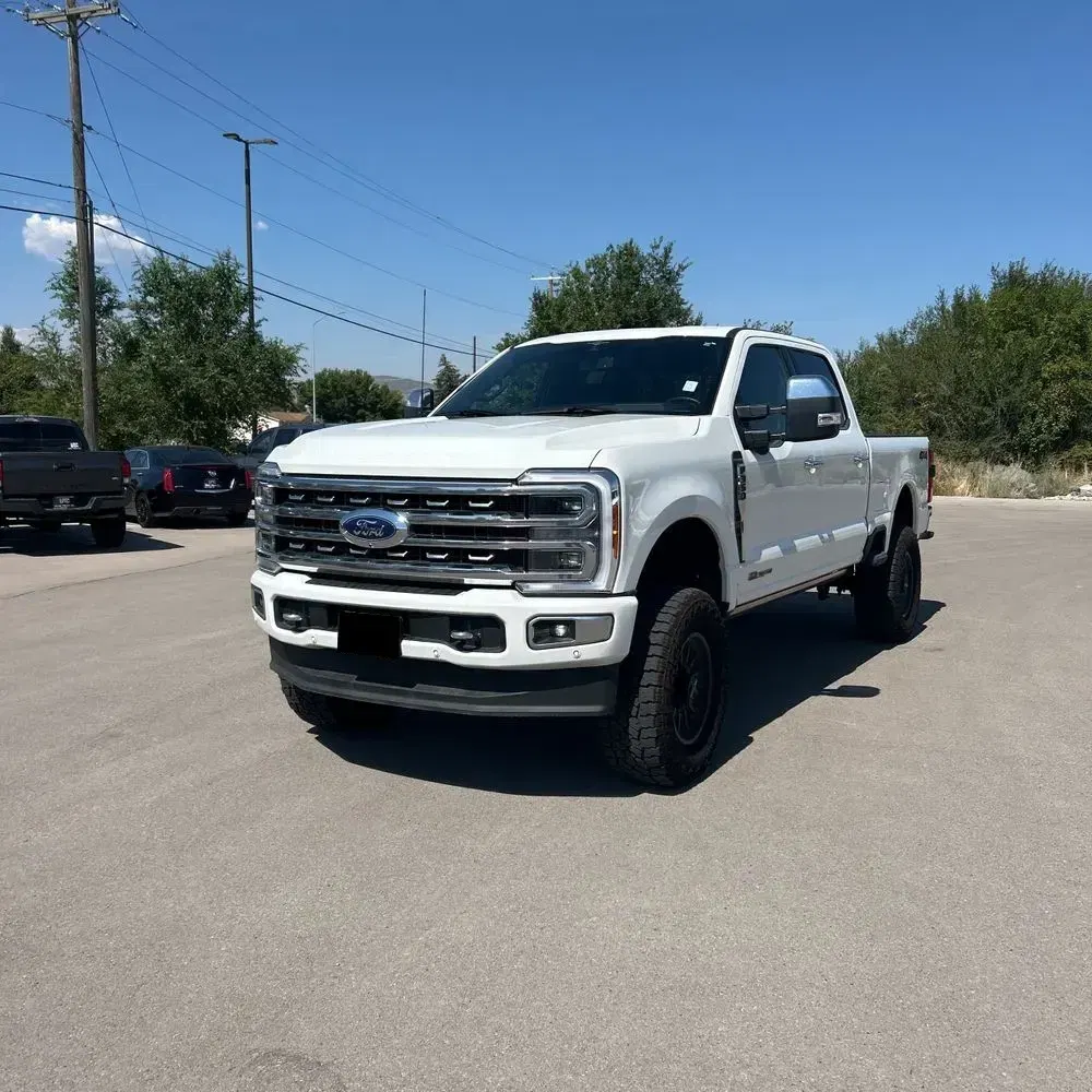 2023 Ford F350 S/D Platinum