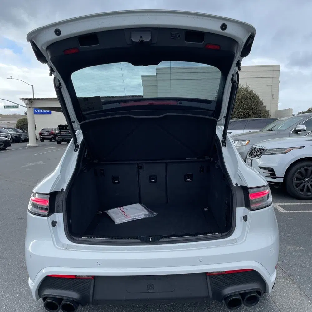 2023 Porsche Macan GTS