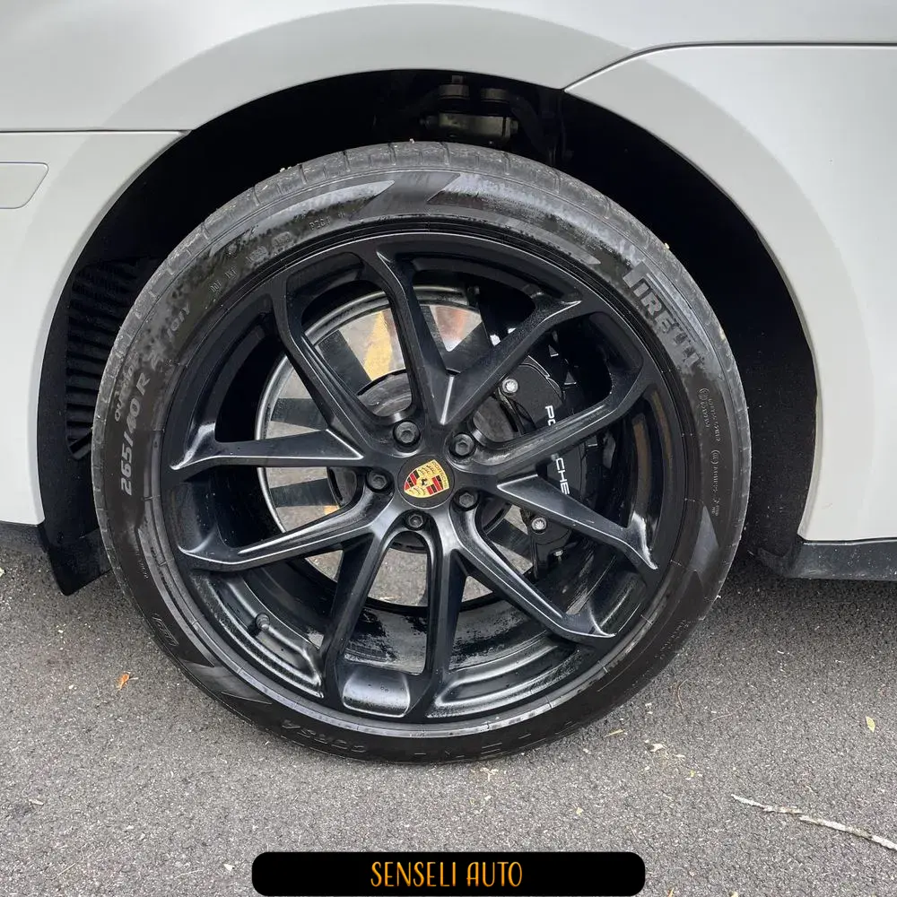 2023 Porsche Macan GTS