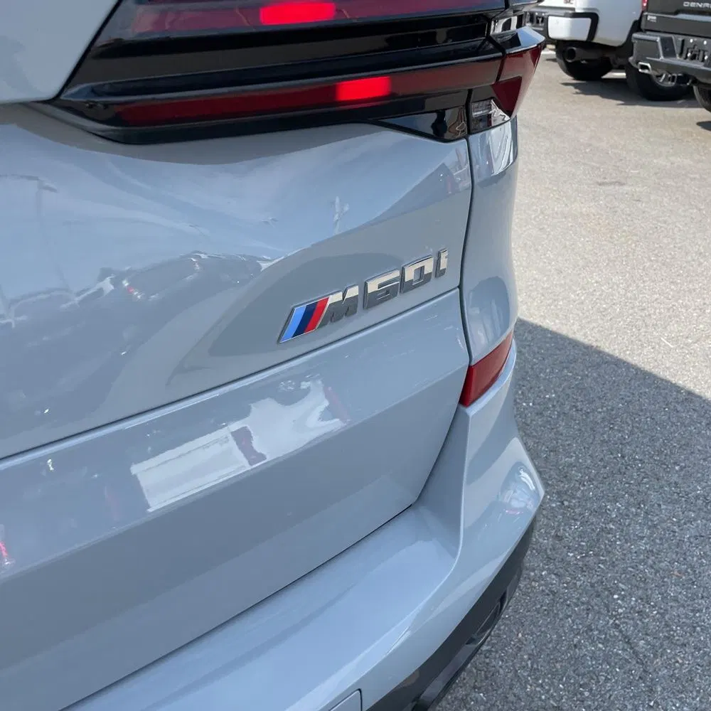 2025 BMW X5 M60i