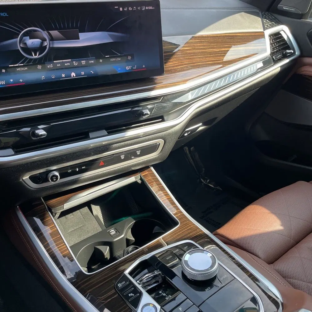 2025 BMW X5 M60i