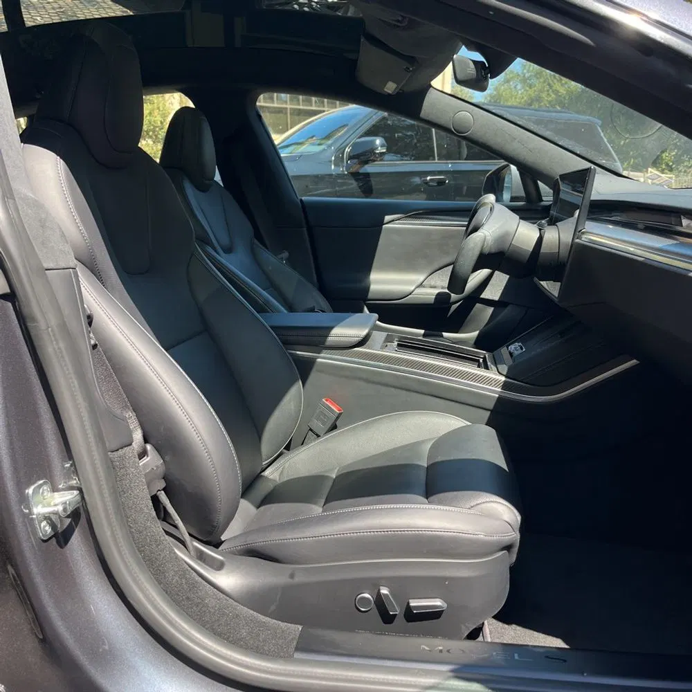 2021 Tesla Model S Plaid