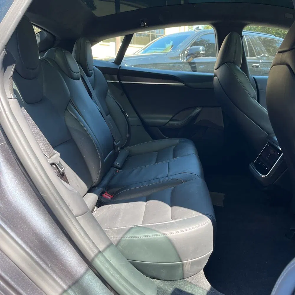 2021 Tesla Model S Plaid