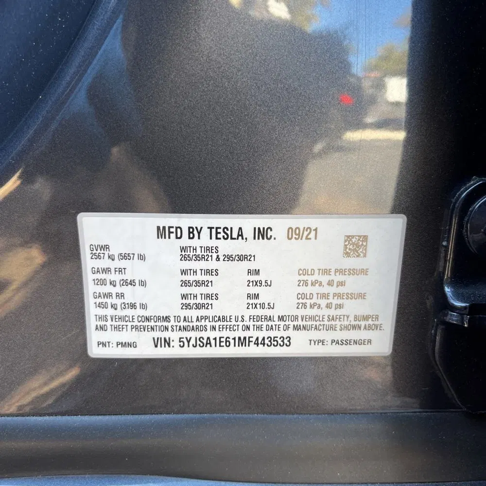 2021 Tesla Model S Plaid
