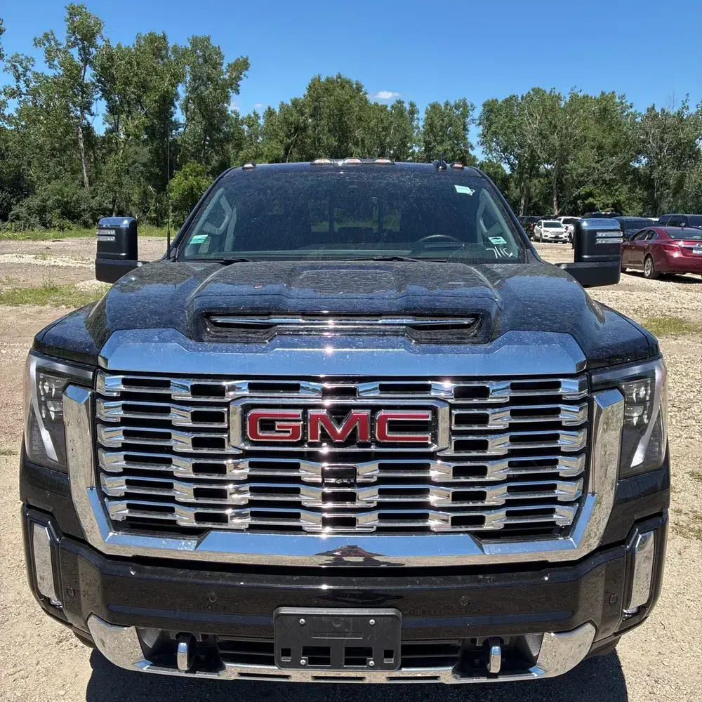 2024 GMC Sierra 2500 Denali