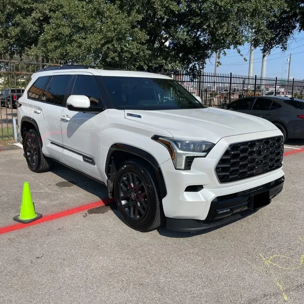 2025 Toyota Sequoia Platinum