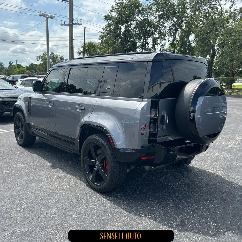 2024 Land Rover Defender 110 P400 X