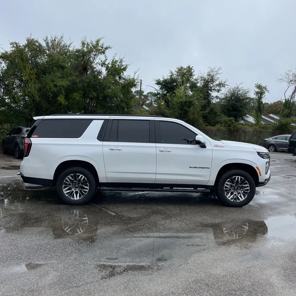 2025 Chevrolet Suburban Z71