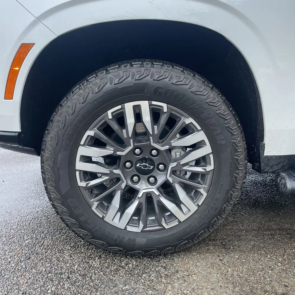 2025 Chevrolet Suburban Z71