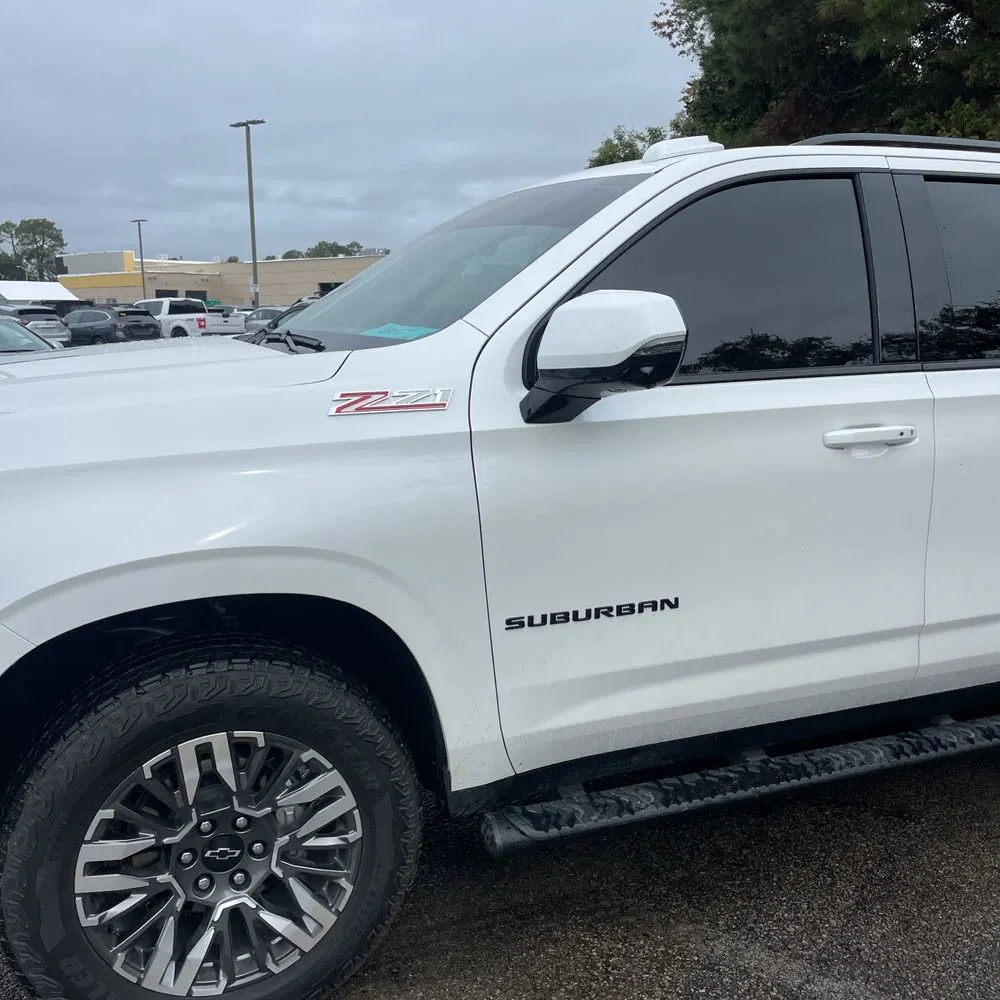 2025 Chevrolet Suburban Z71