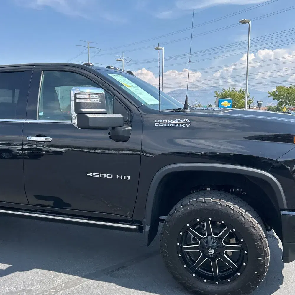 2022 Chevrolet Silverado 3500HD High Country
