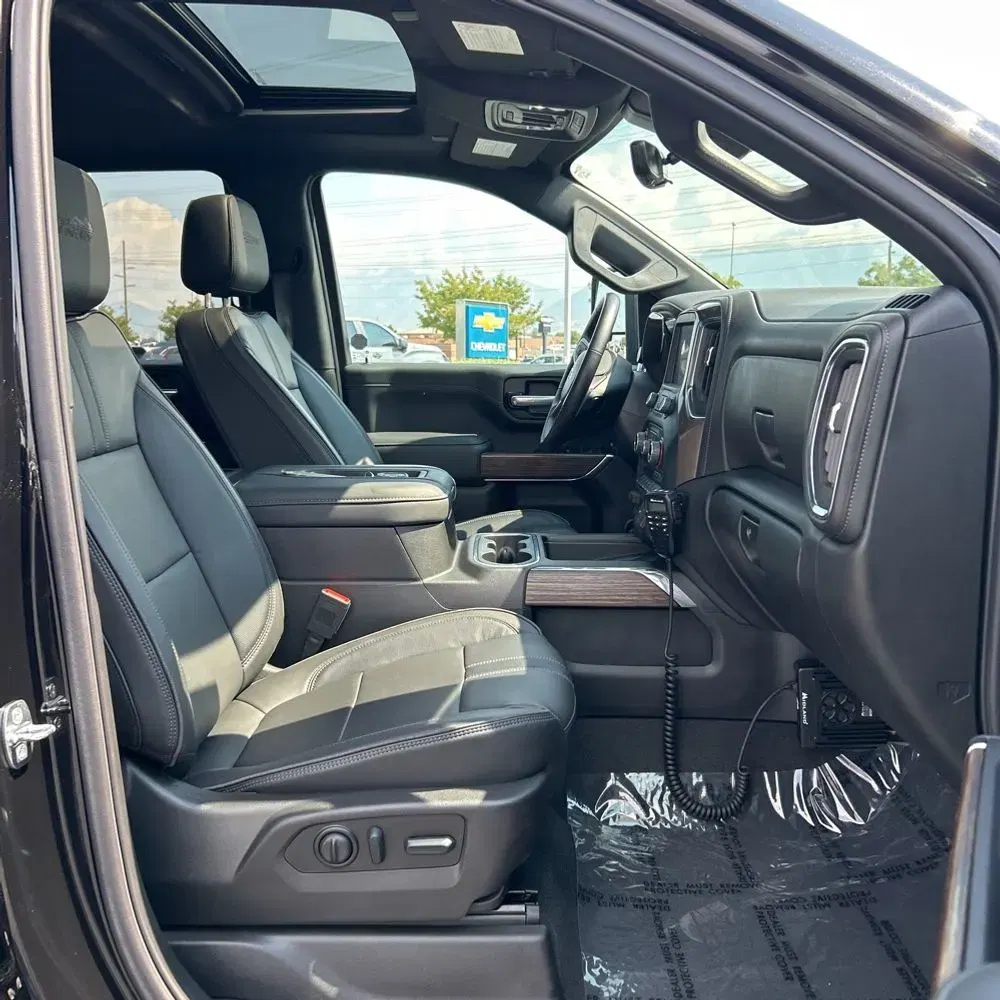 2022 Chevrolet Silverado 3500HD High Country
