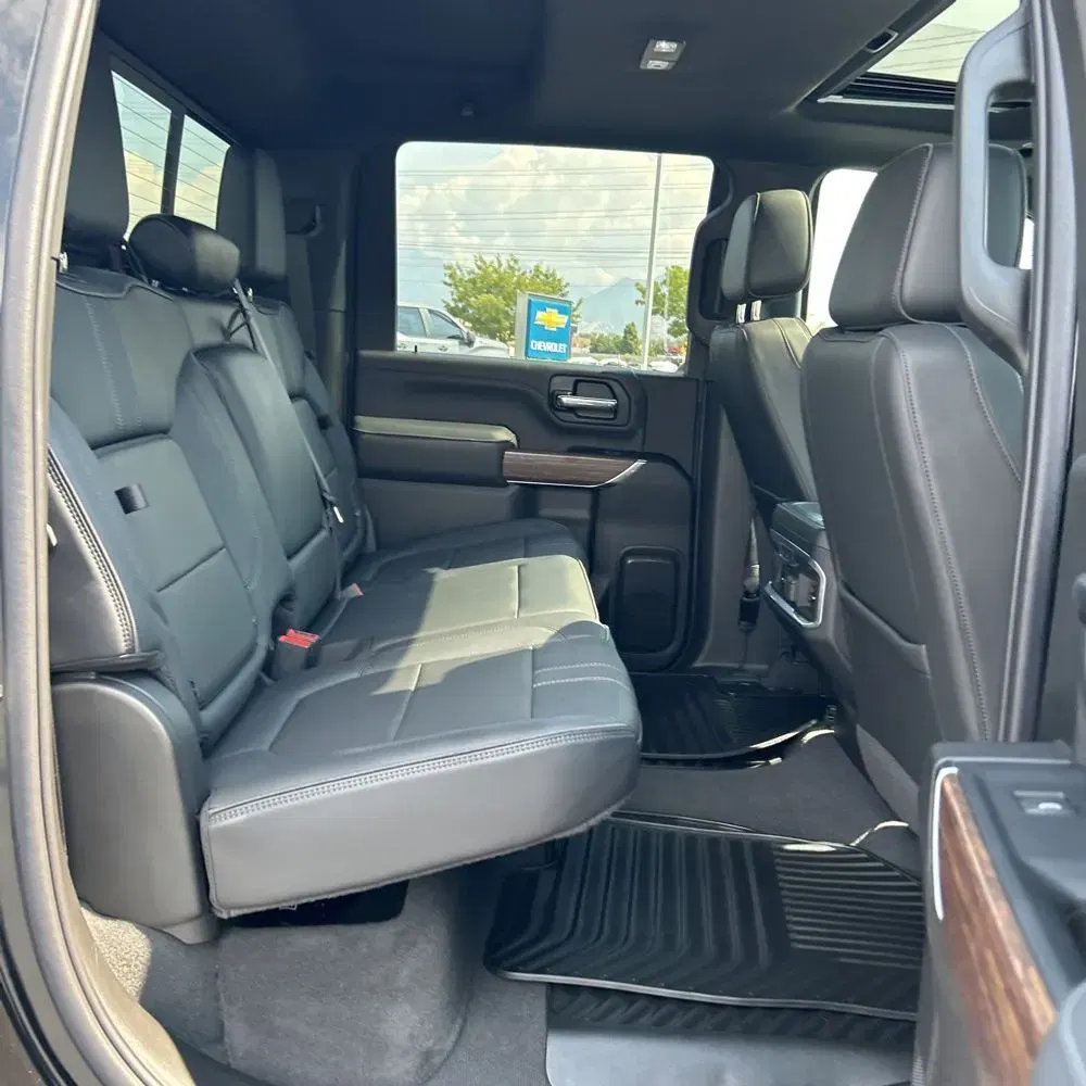 2022 Chevrolet Silverado 3500HD High Country