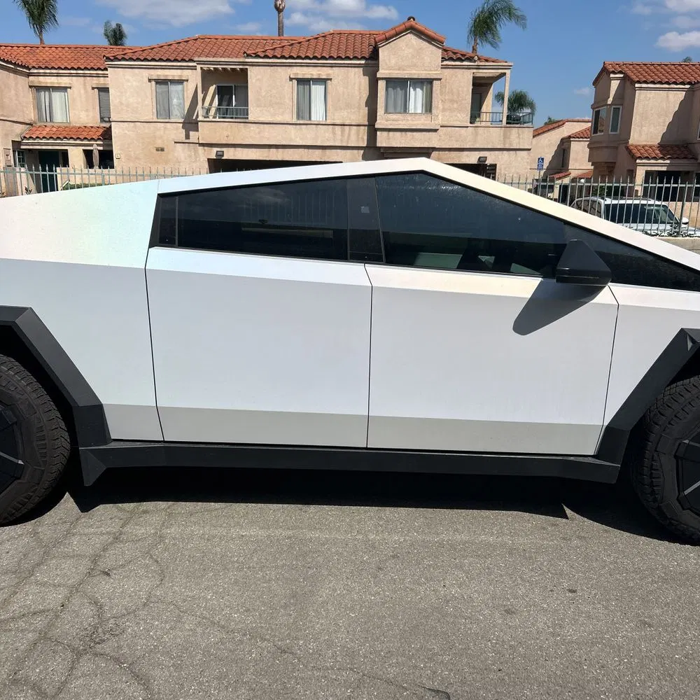 2024 Tesla Cybertruck Base