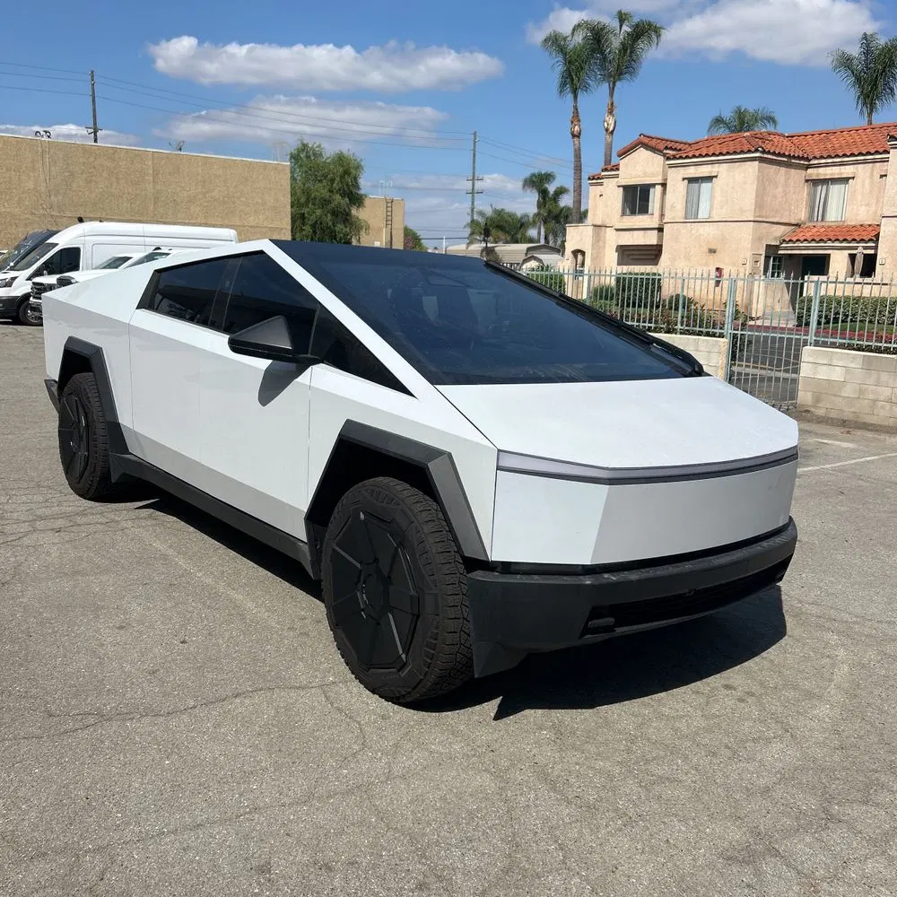 2024 Tesla Cybertruck Base