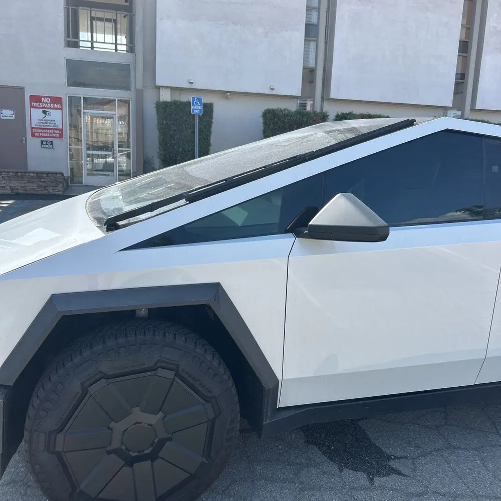 2024 Tesla Cybertruck Base