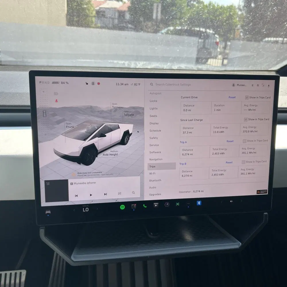 2024 Tesla Cybertruck Base