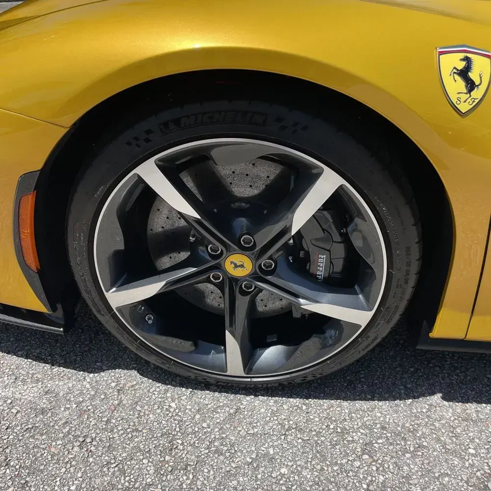 2023 Ferrari SF90 Spider