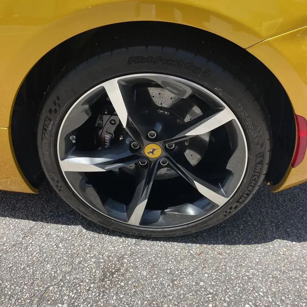 2023 Ferrari SF90 Spider
