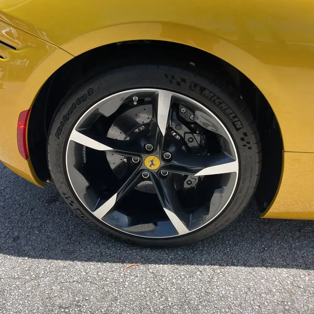 2023 Ferrari SF90 Spider