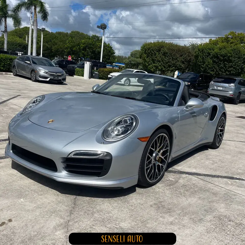 2015 Porsche 911 Carrera 4 Turbo S