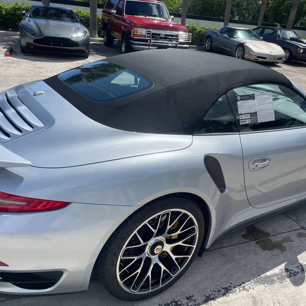 2015 Porsche 911 Carrera 4 Turbo S