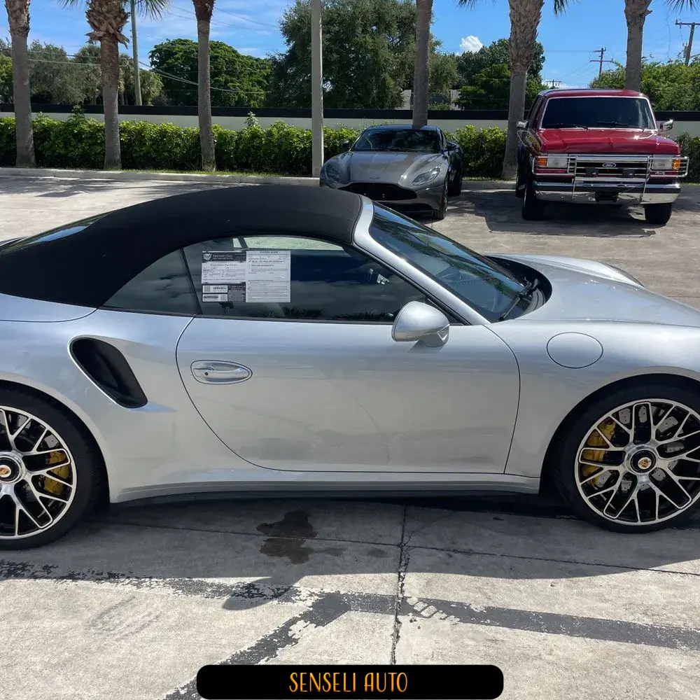 2015 Porsche 911 Carrera 4 Turbo S