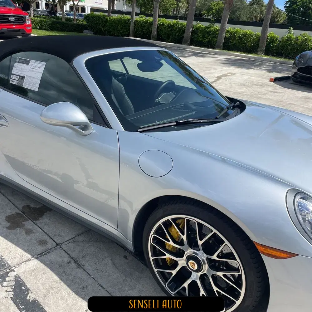 2015 Porsche 911 Carrera 4 Turbo S