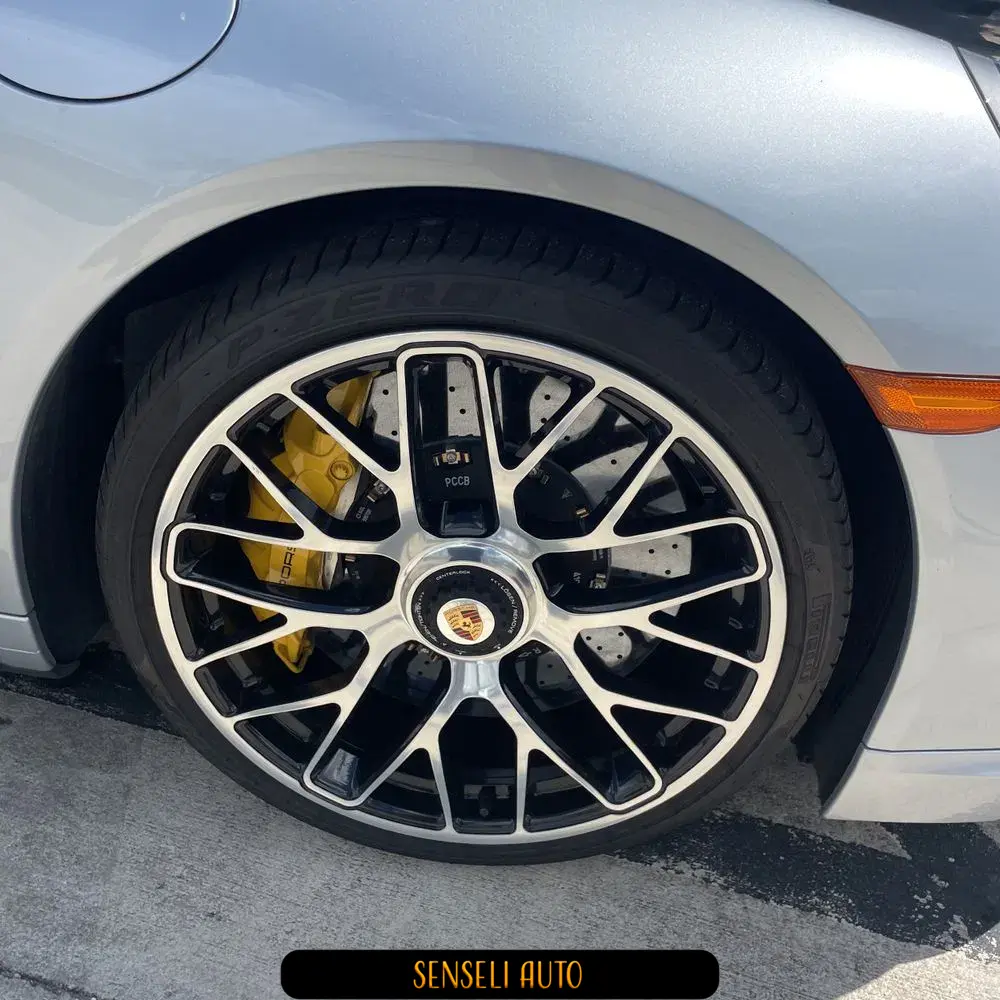 2015 Porsche 911 Carrera 4 Turbo S