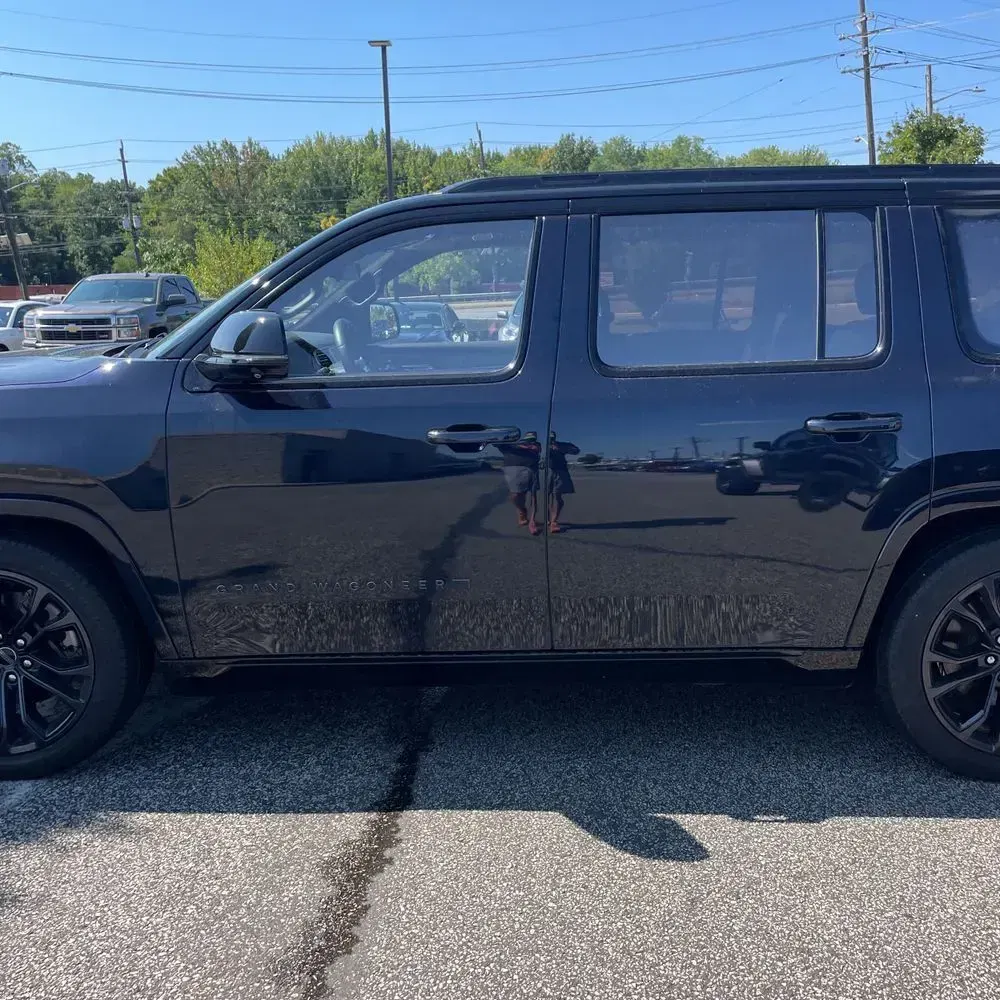 2023 Jeep Grand Wagoneer Obsidian