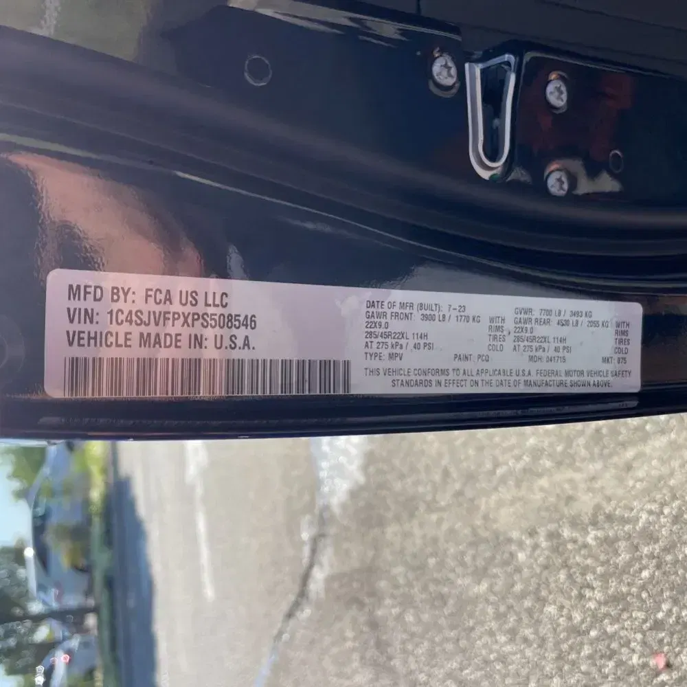 2023 Jeep Grand Wagoneer Obsidian
