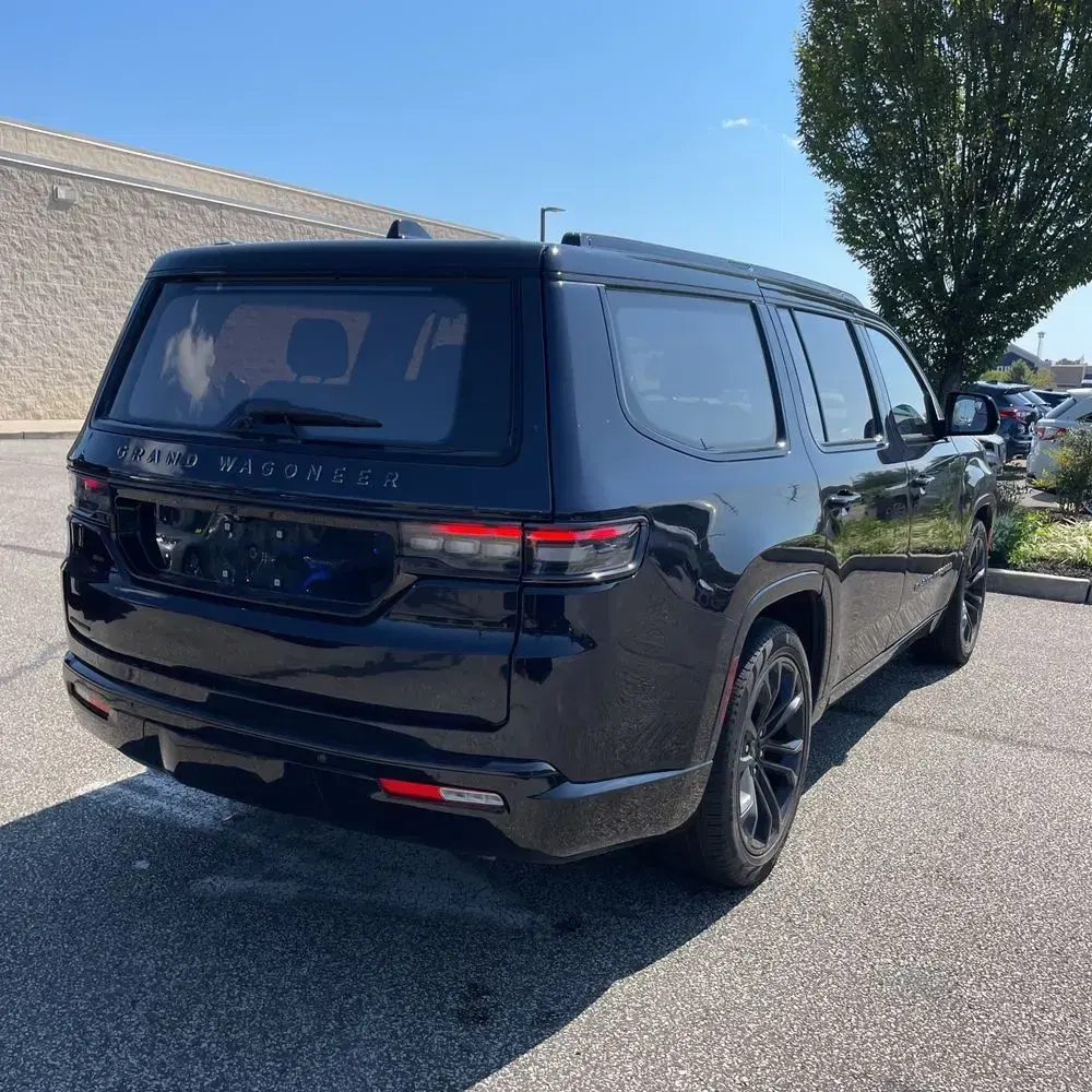 2023 Jeep Grand Wagoneer Obsidian
