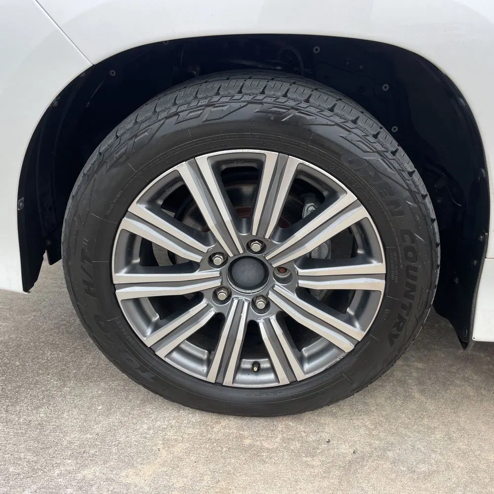 2017 Lexus LX 570 Base