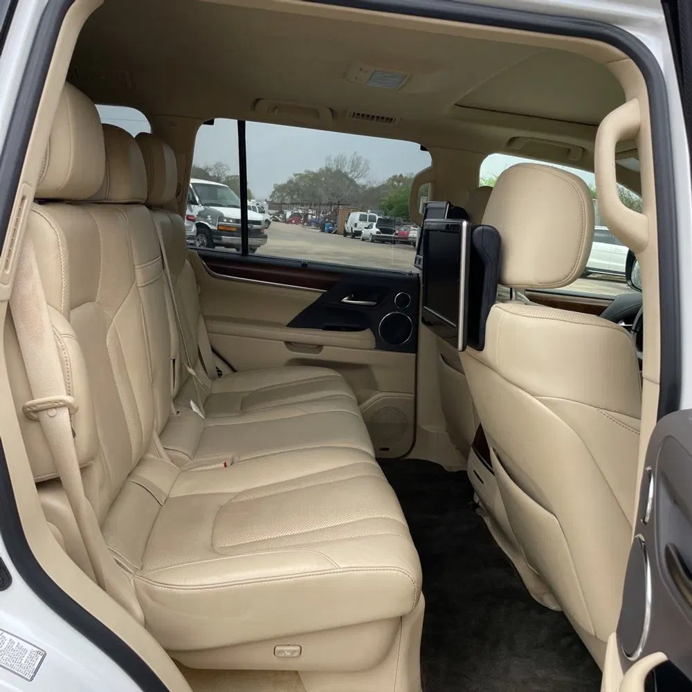 2017 Lexus LX 570 Base