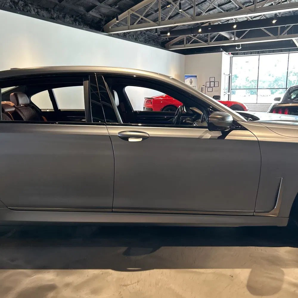 2022 BMW 7-Series M760xi