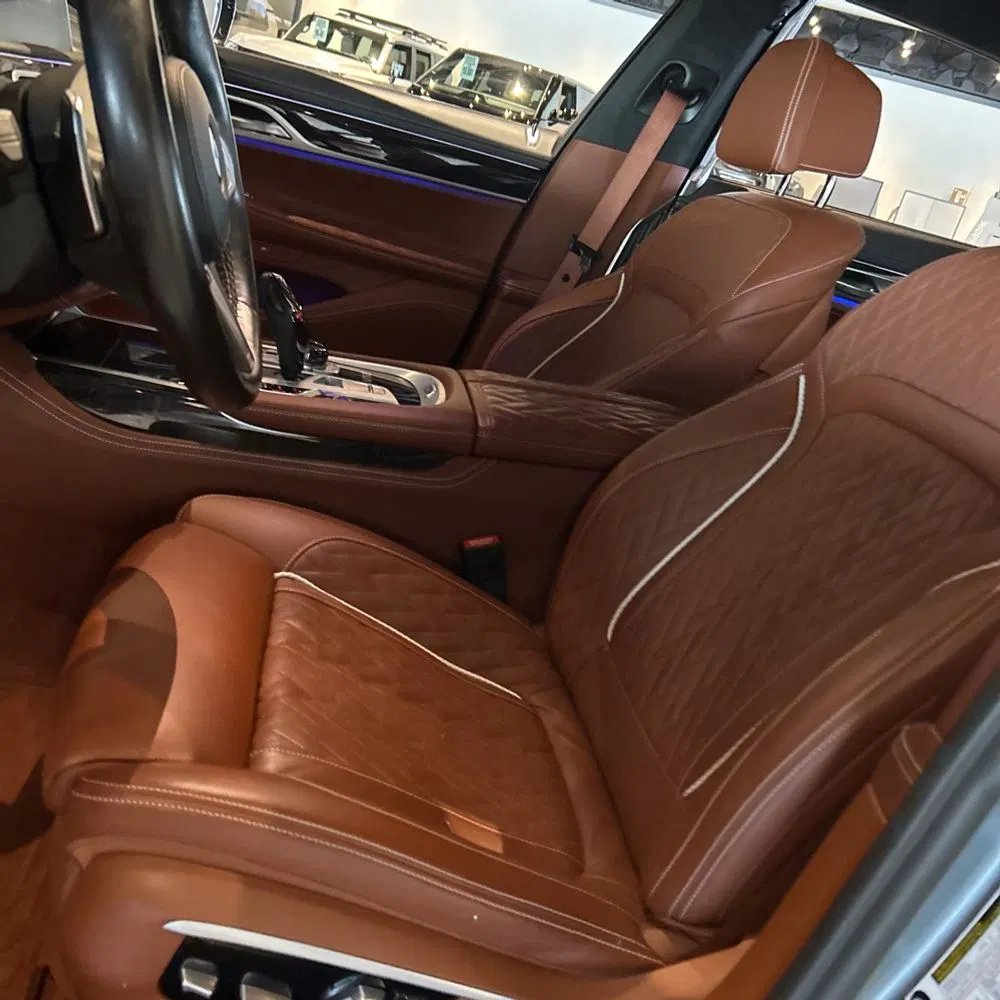 2022 BMW 7-Series M760xi