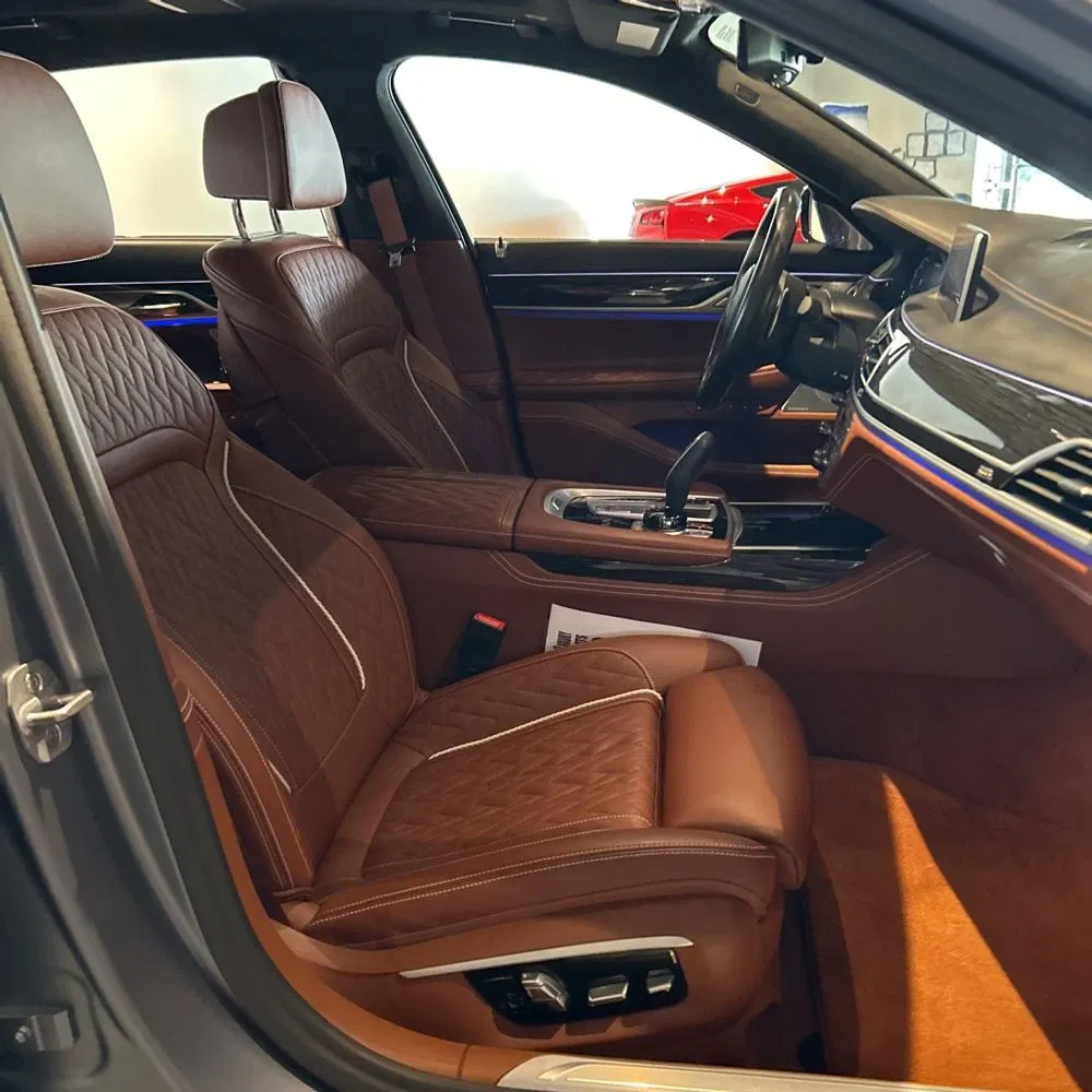 2022 BMW 7-Series M760xi