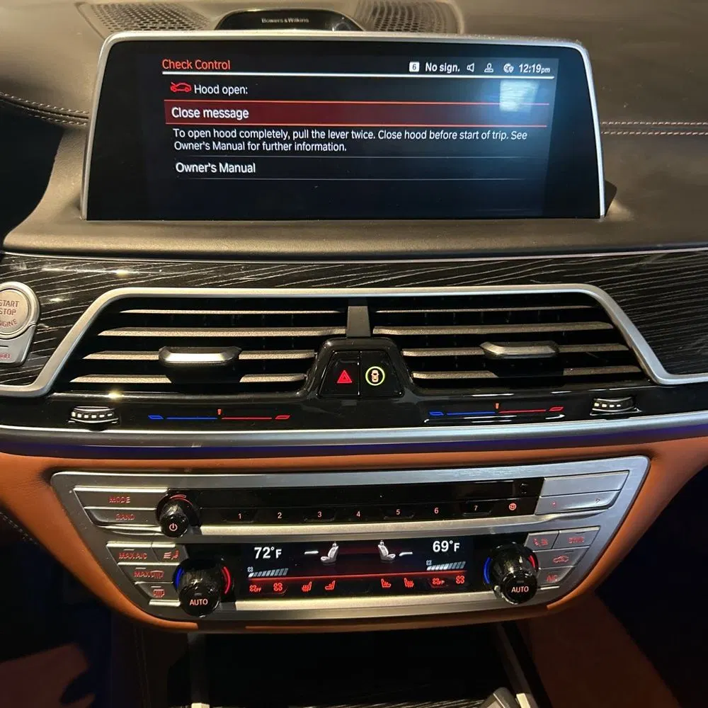 2022 BMW 7-Series M760xi