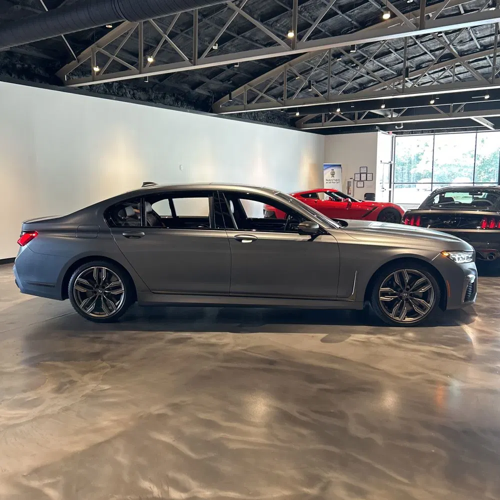 2022 BMW 7-Series M760xi