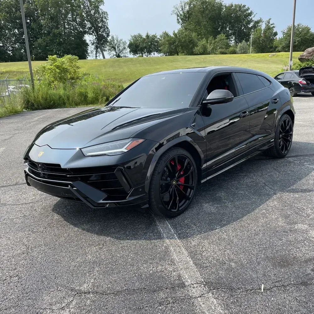 2023 Lamborghini Urus S