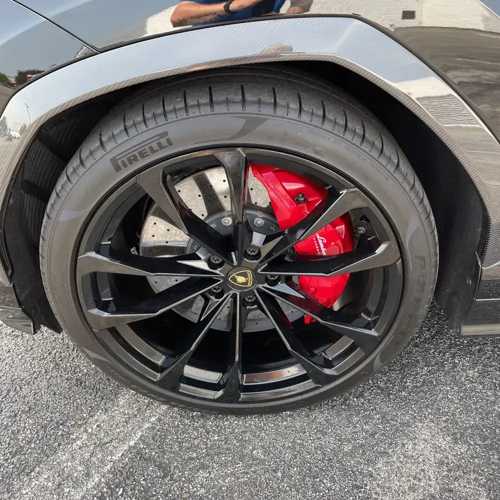 2023 Lamborghini Urus S
