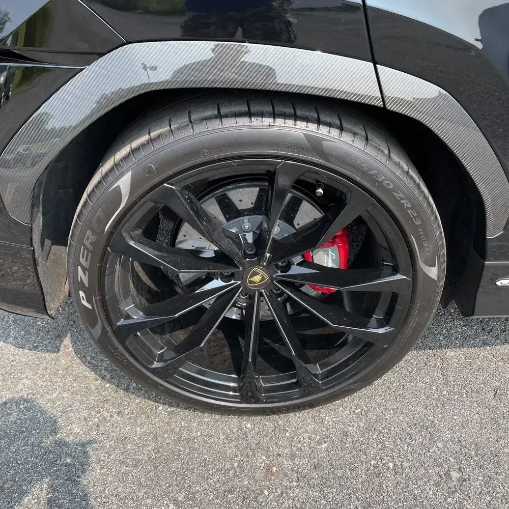 2023 Lamborghini Urus S
