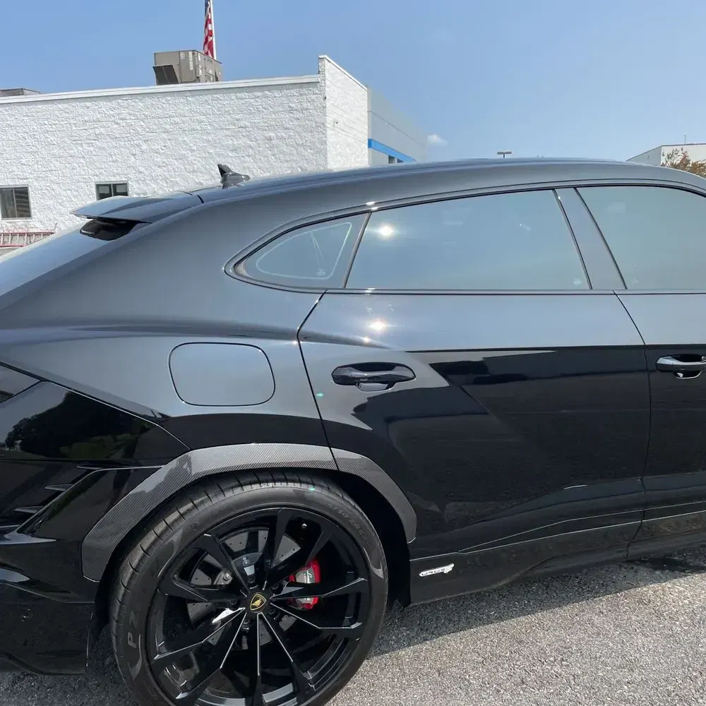 2023 Lamborghini Urus S